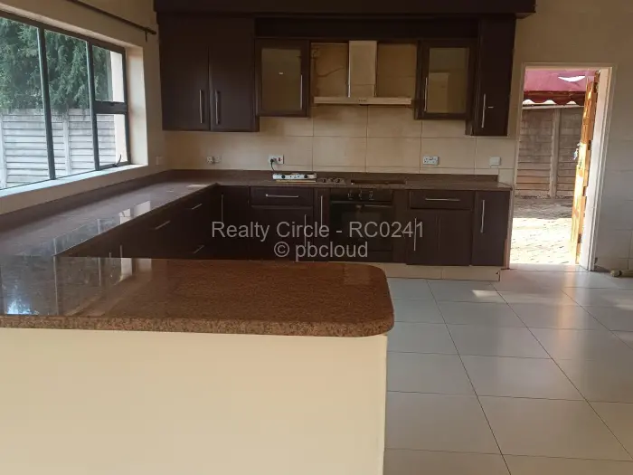4 Bedroom House for Sale in Borrowdale, Harare