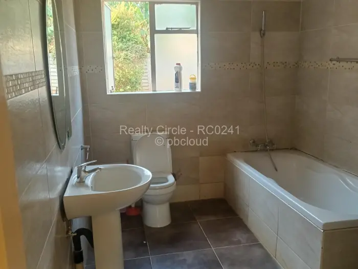 4 Bedroom House for Sale in Borrowdale, Harare