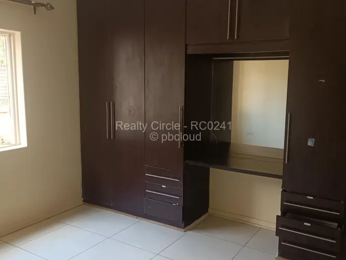 4 Bedroom House for Sale in Borrowdale, Harare