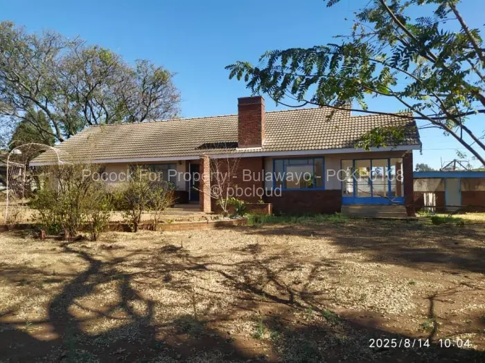 3 Bedroom House for Sale in Hillside Byo, Bulawayo