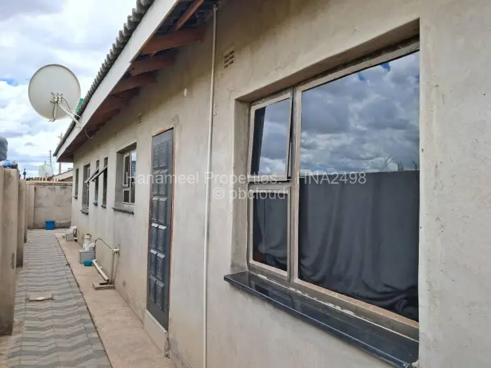 1 Bedroom House for Sale in Mufakose, Harare