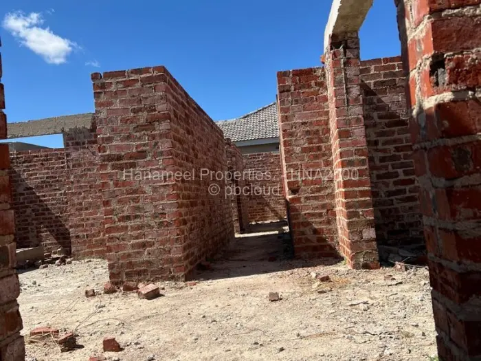 4 Bedroom House for Sale in Mabvazuva Estates, Ruwa