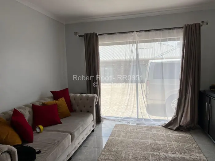 Flat/Apartment to Rent in Meyrick Park, Harare