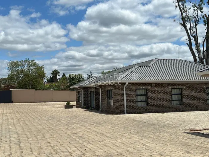 Flat/Apartment to Rent in Meyrick Park, Harare