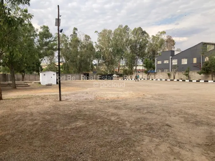 Commercial Property to Rent in Msasa