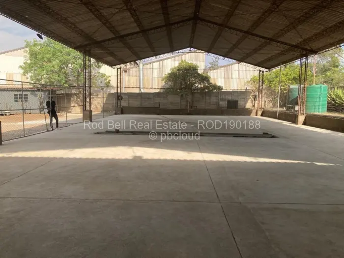 Commercial Property to Rent in Msasa