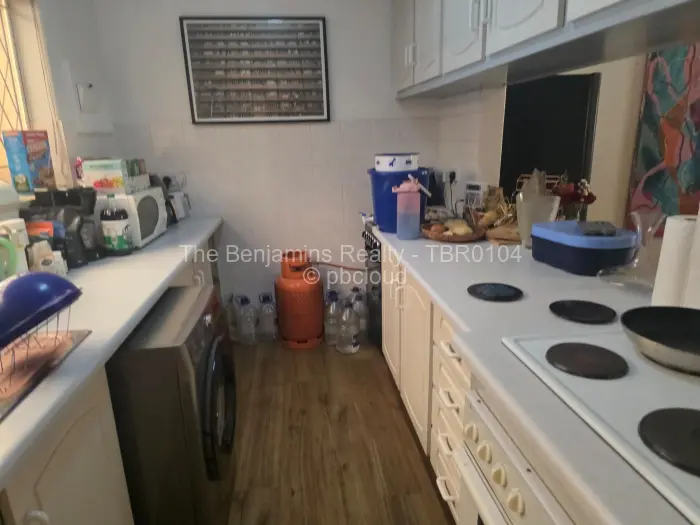 2 Bedroom Cottage/Garden Flat to Rent in Avondale, Harare