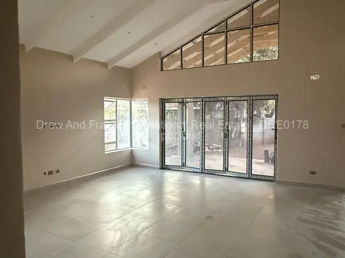 5 Bedroom House to Rent in Eastlea, Harare