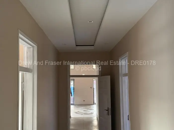 5 Bedroom House to Rent in Eastlea, Harare