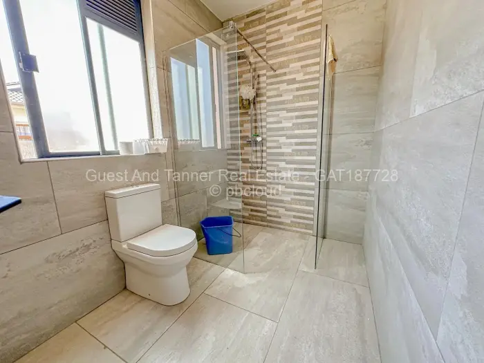 6 Bedroom House for Sale in Arlington, Harare