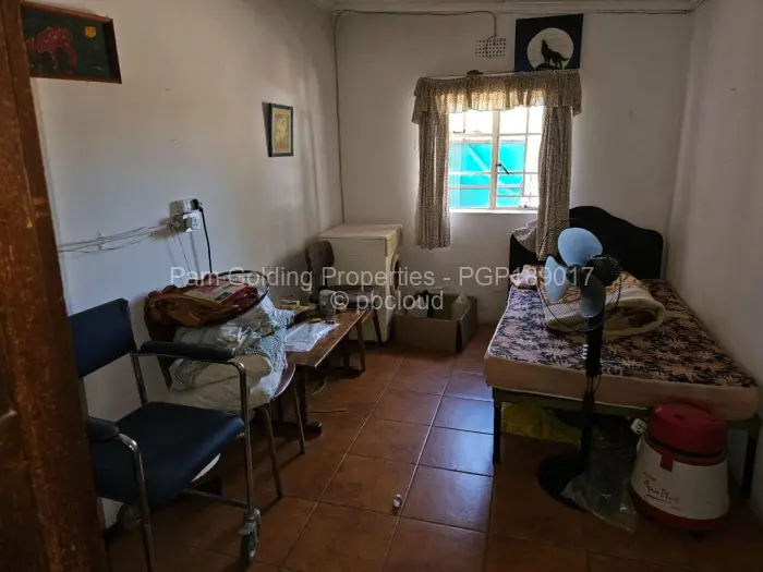 7 Bedroom House for Sale in Fortunes Gate, Bulawayo