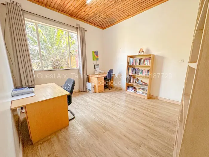 5 Bedroom House for Sale in Monavale, Harare