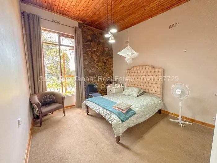 5 Bedroom House for Sale in Monavale, Harare