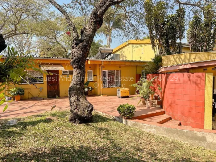 5 Bedroom House for Sale in Monavale, Harare