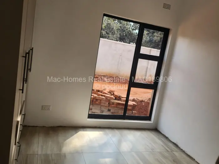 Townhouse/Cluster for Sale in Borrowdale, Harare