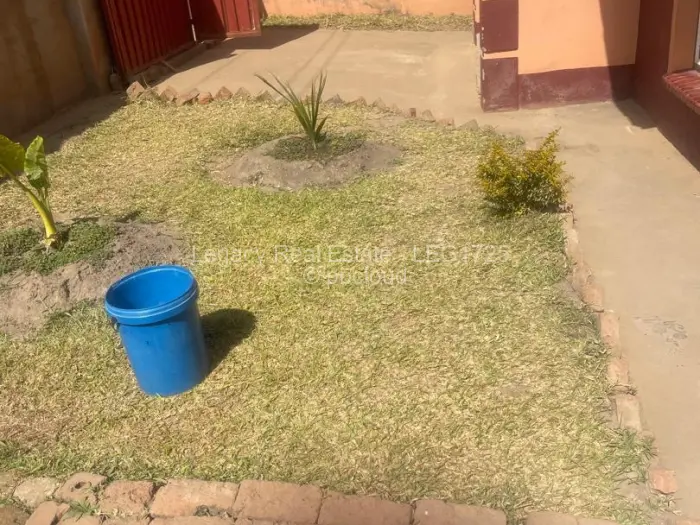 4 Bedroom House for Sale in Damofalls, Damofalls