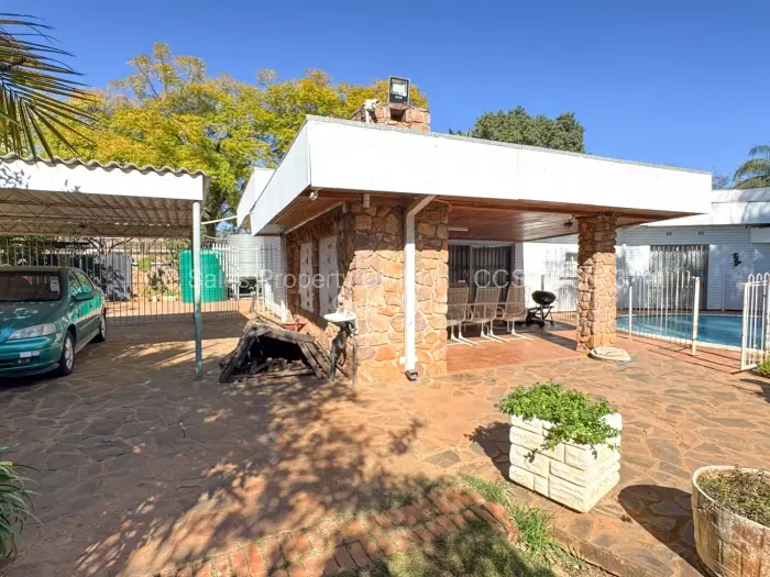 3 Bedroom House for Sale in Suburbs, Bulawayo