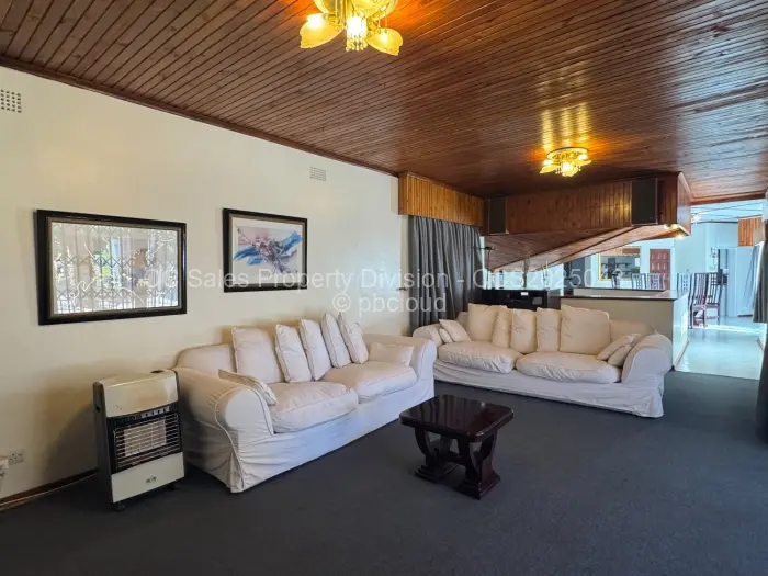3 Bedroom House for Sale in Suburbs, Bulawayo