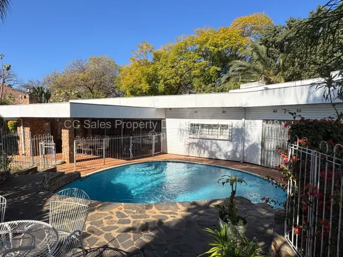 3 Bedroom House for Sale in Suburbs, Bulawayo