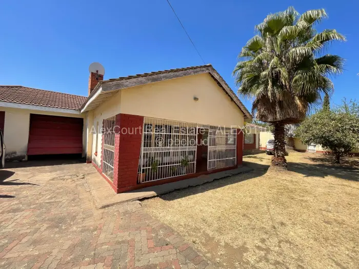 4 Bedroom House for Sale in Hatfield, Harare