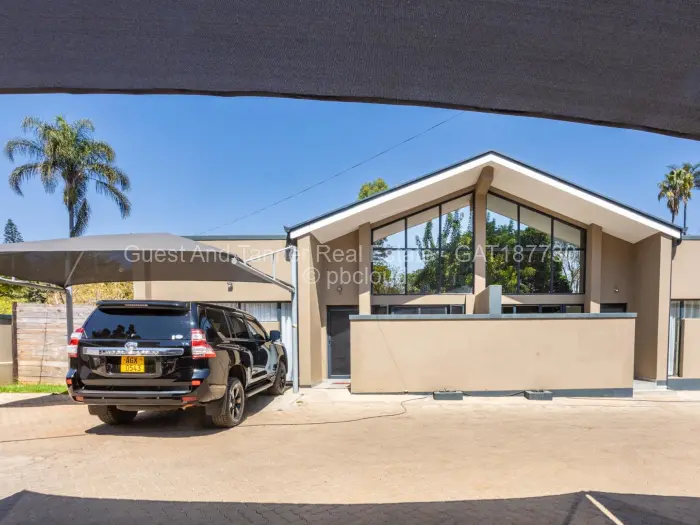 Townhouse/Cluster for Sale in Avondale, Harare