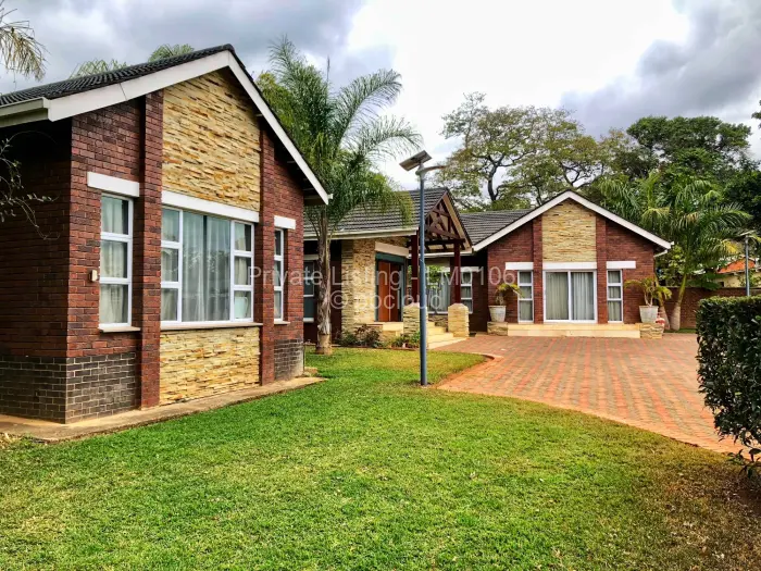 4 Bedroom House to Rent in Newlands