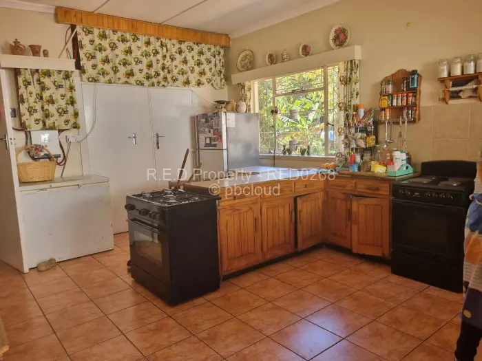 4 Bedroom House for Sale in Hillside Byo, Bulawayo