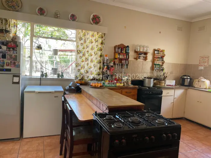 4 Bedroom House for Sale in Hillside Byo, Bulawayo