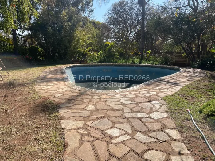 4 Bedroom House for Sale in Hillside Byo, Bulawayo