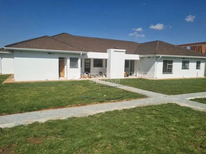 5 Bedroom House for Sale in Mount Pleasant, Harare