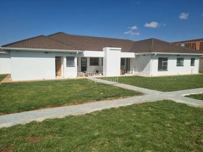 5 Bedroom House for Sale in Mount Pleasant, Harare