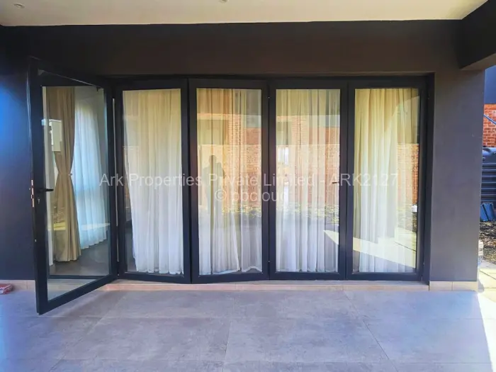 Flat/Apartment to Rent in Mount Pleasant