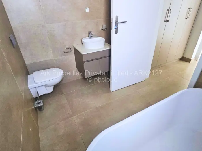 Flat/Apartment to Rent in Mount Pleasant