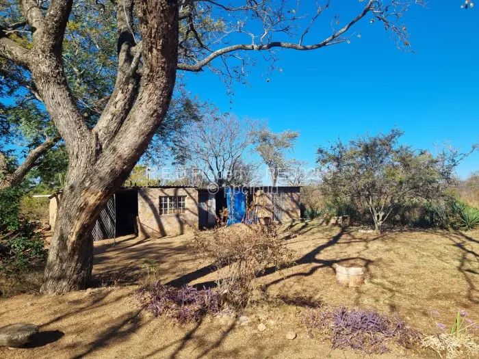 6 Bedroom House for Sale in Fortunes Gate, Bulawayo