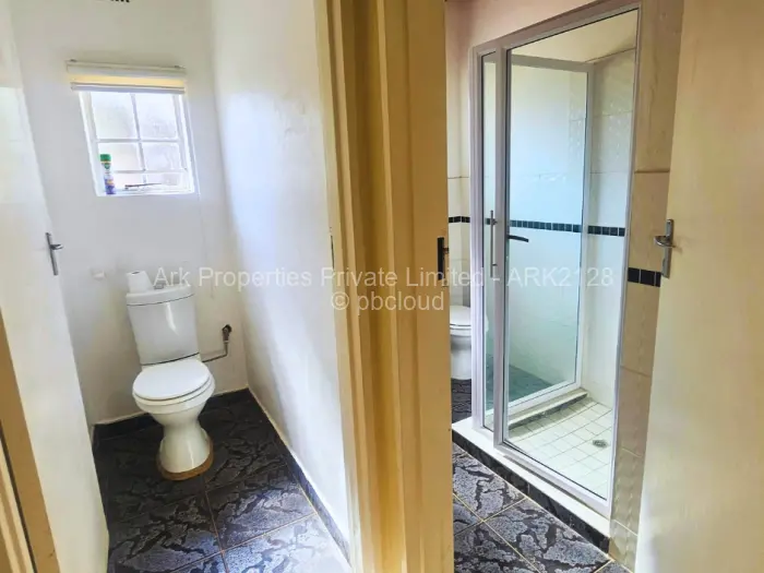 4 Bedroom Cottage/Garden Flat to Rent in Borrowdale