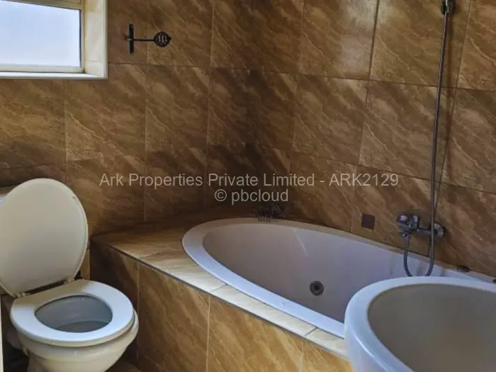 Flat/Apartment to Rent in Helensvale