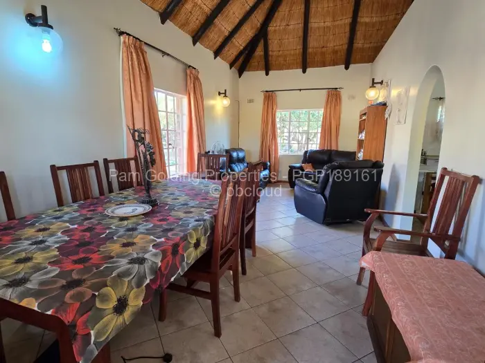 2 Bedroom House for Sale in Burnside, Bulawayo