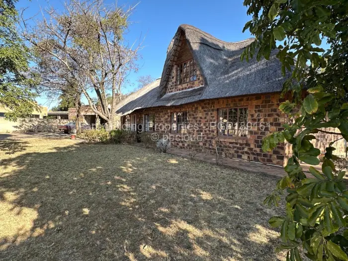 2 Bedroom House for Sale in Burnside, Bulawayo