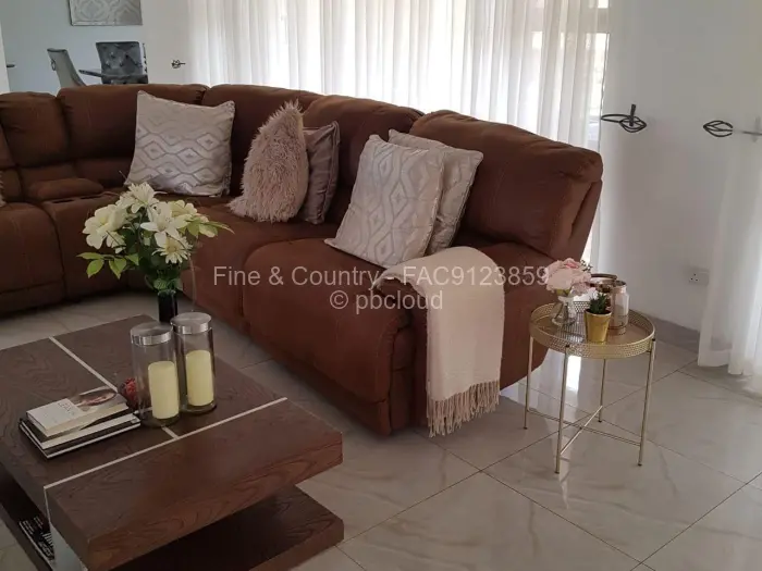 5 Bedroom House to Rent in Gletwin Park, Harare