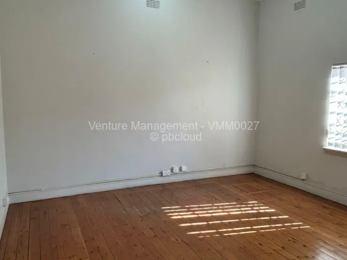 Commercial Property to Rent in Msasa, Harare
