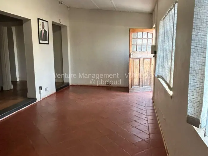 Commercial Property to Rent in Msasa, Harare