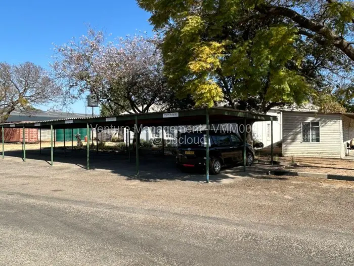 Commercial Property to Rent in Msasa, Harare