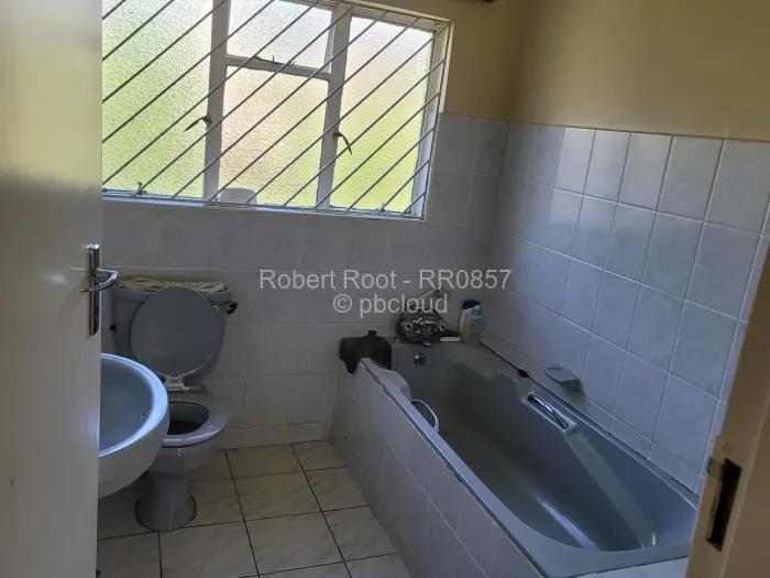 Townhouse/Cluster for Sale in Greendale, Harare