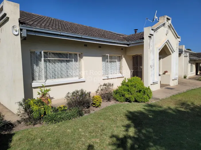 Townhouse/Cluster for Sale in Greendale, Harare