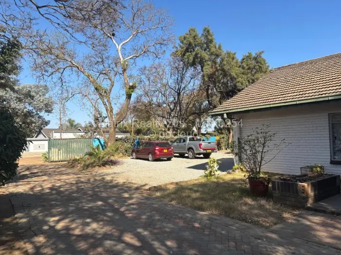 3 Bedroom House to Rent in Eastlea