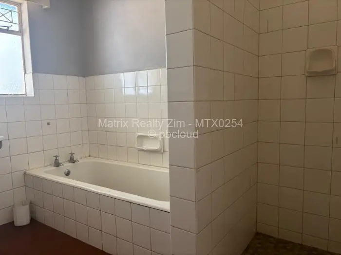 3 Bedroom House to Rent in Eastlea