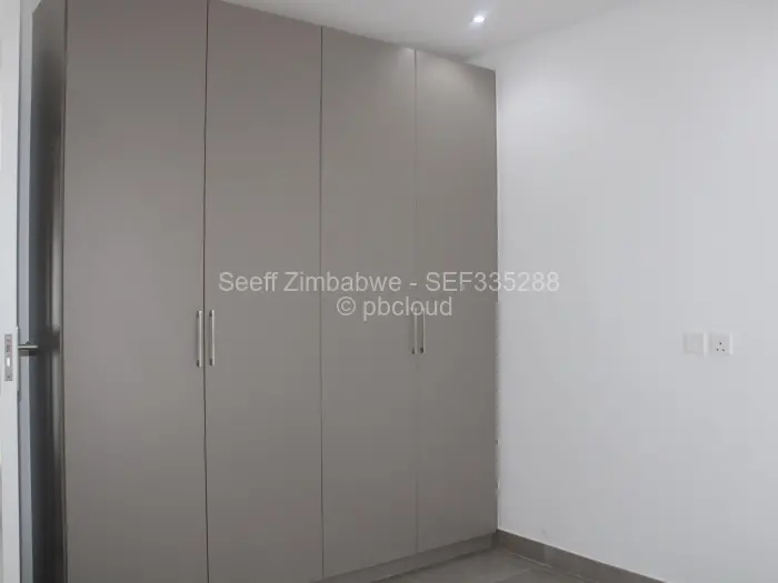 Townhouse/Complex/Cluster to Rent in Borrowdale West
