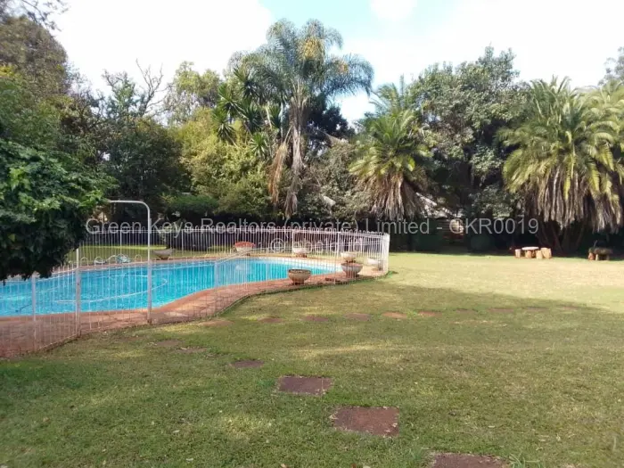 4 Bedroom House for Sale in Chisipite, Harare