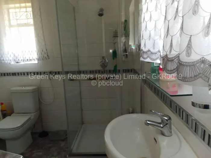 4 Bedroom House for Sale in Chisipite, Harare