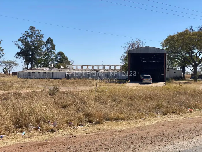 Warehouse/Industrial for Sale in Exelsior, Harare